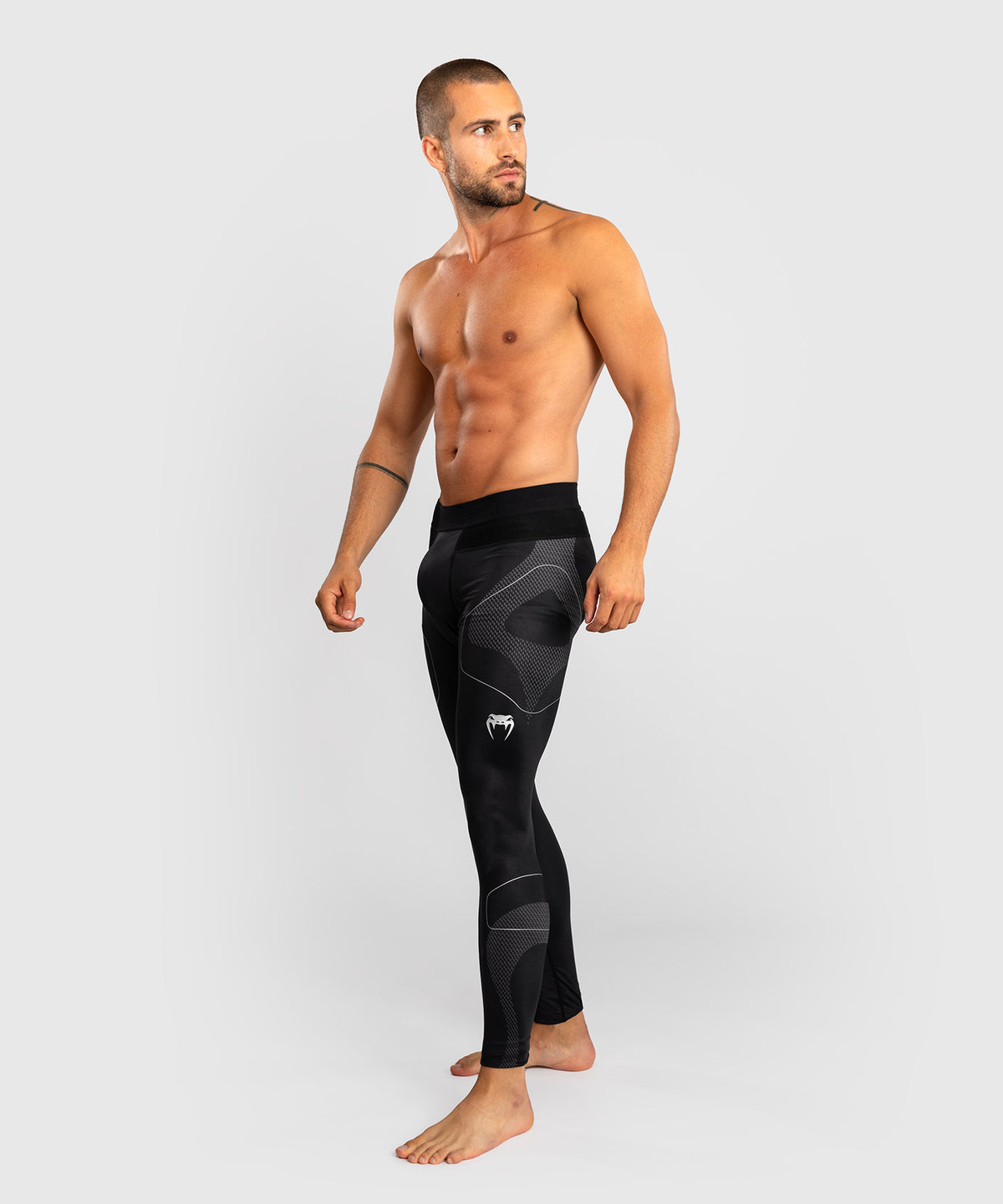 Venum Nexus Spats - Black/Silver