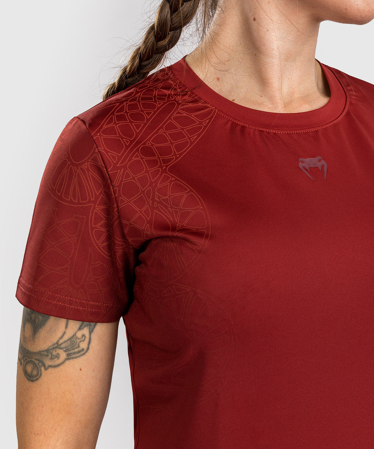 Venum Serpenti Women’s Dry-Tech T-Shirt - Burgundy/Ivory