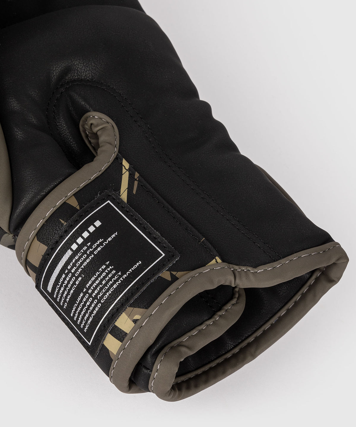 Gants de Boxe Venum Impact Invader - Noir/Sable