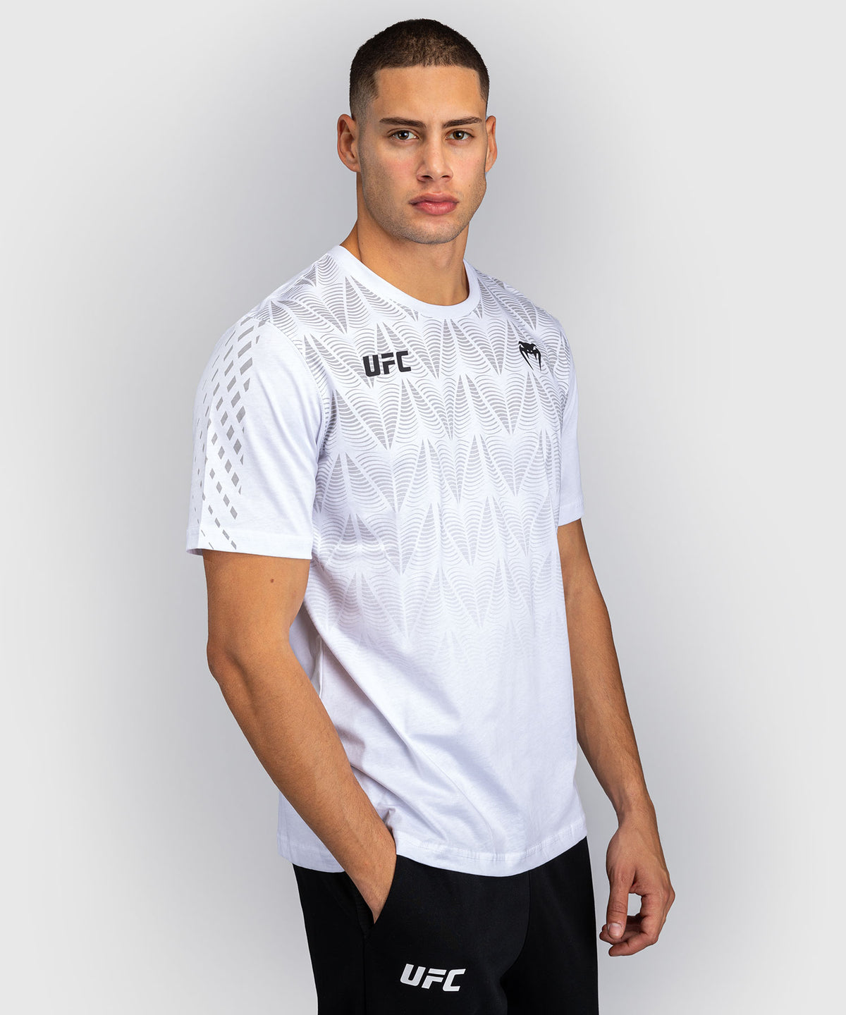 UFC Zenith by Venum Replica T-Shirt Herren - Weiß