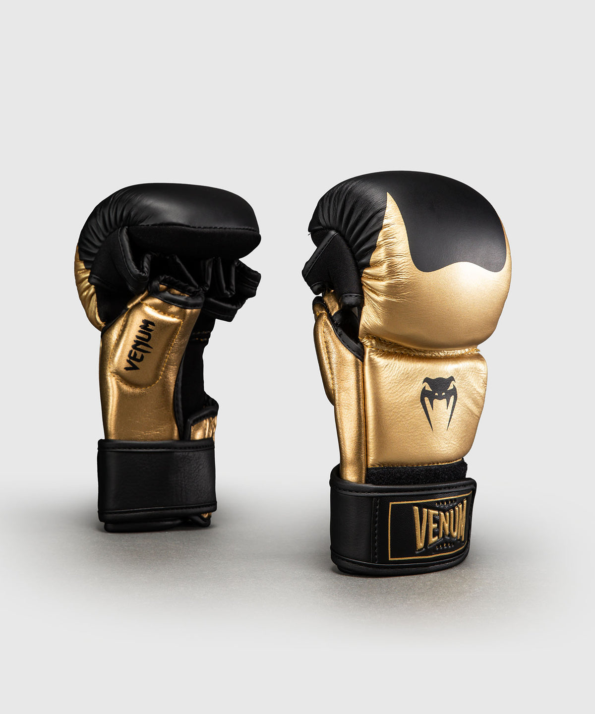 Venum Attack 2.0 Guanti da Sparring in Pelle – Oro/Nero