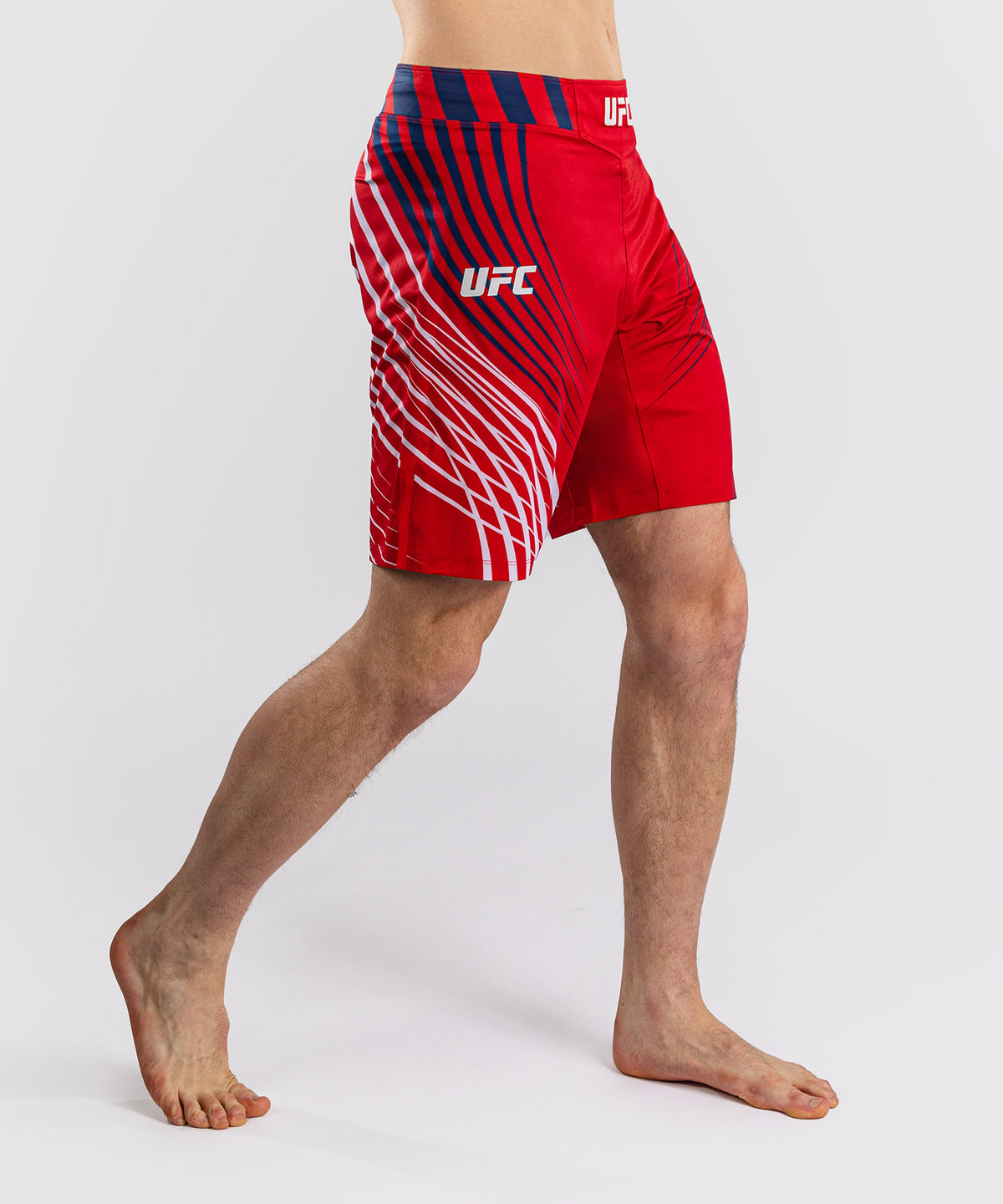 Official UFC Freedom 250 by Venum Authentic Fight Night Short de combat coupe courte pour homme - Rouge