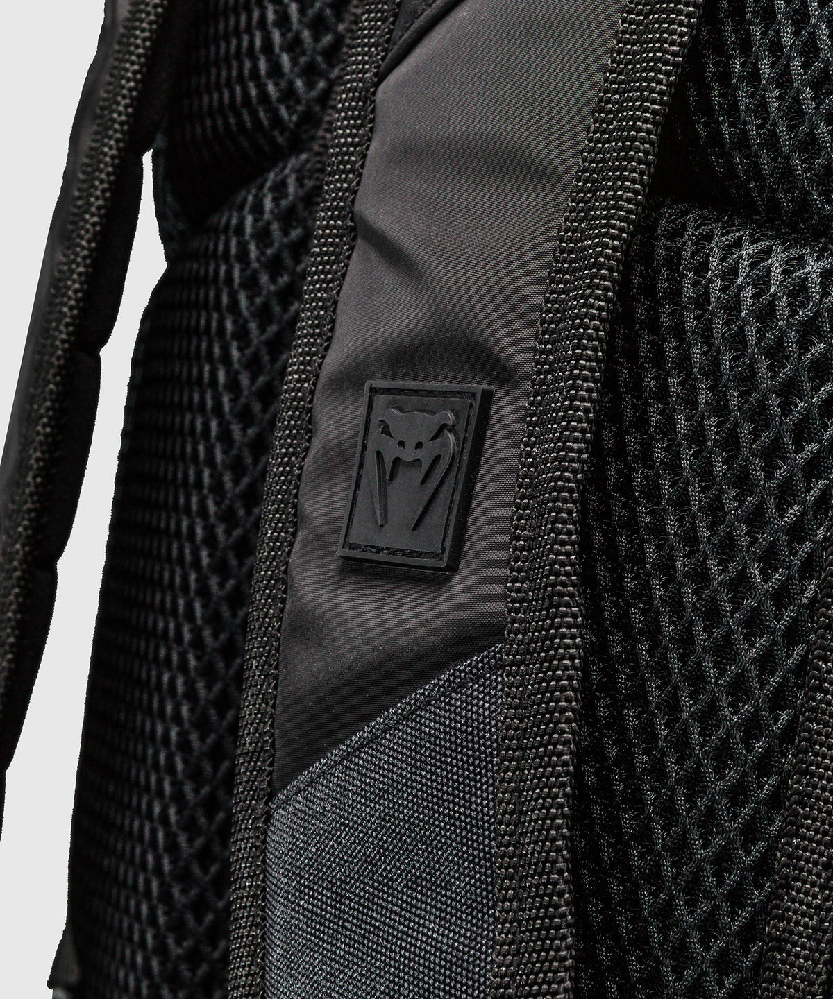 Venum Amazonia Reborn Mochila (15-25 L) - Negro/Verde