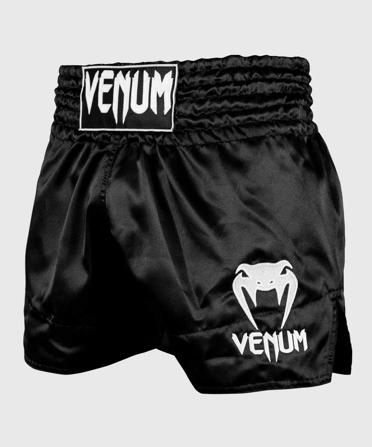 Venum Classic Short de Muay Thai - Negro/Blanco