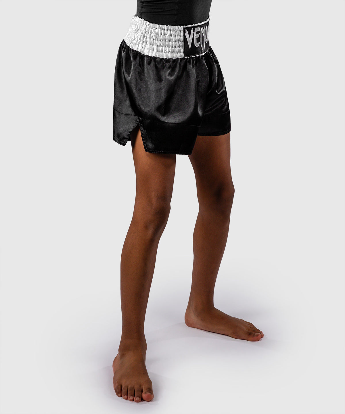 Venum Classic Pantaloncini Muay Thaï per bambini – Nero/Bianco