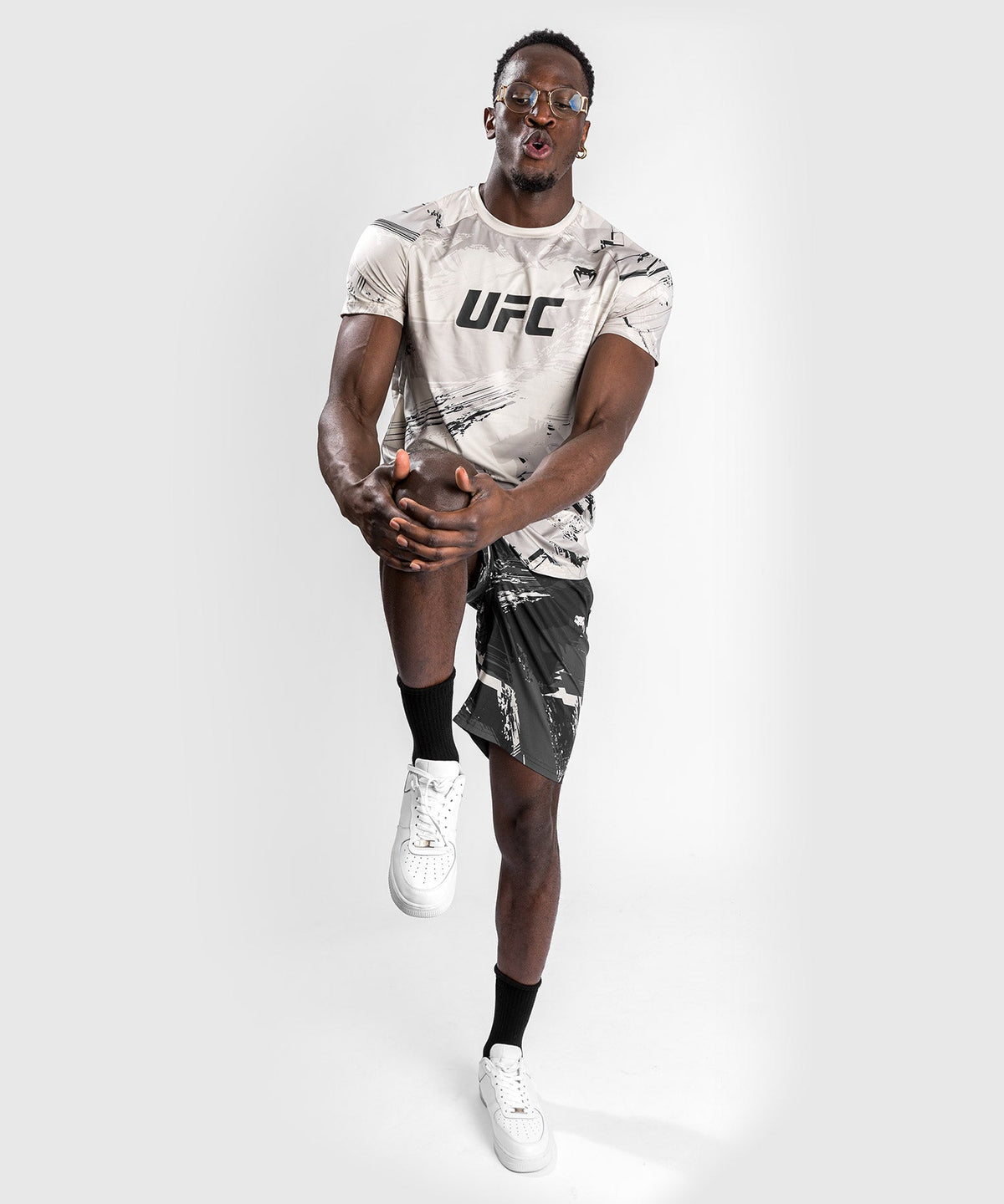 T-shirt Dry Tech- Manches Courtes Homme UFC Venum Authentic Fight Week 2.0 - Sable