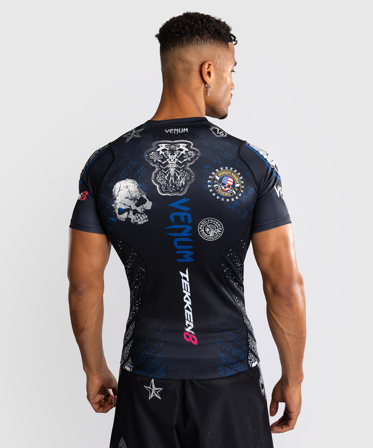 Venum x TEKKEN 8 - Paul Phoenix Rashguard a maniche Corte - Nero/Blu