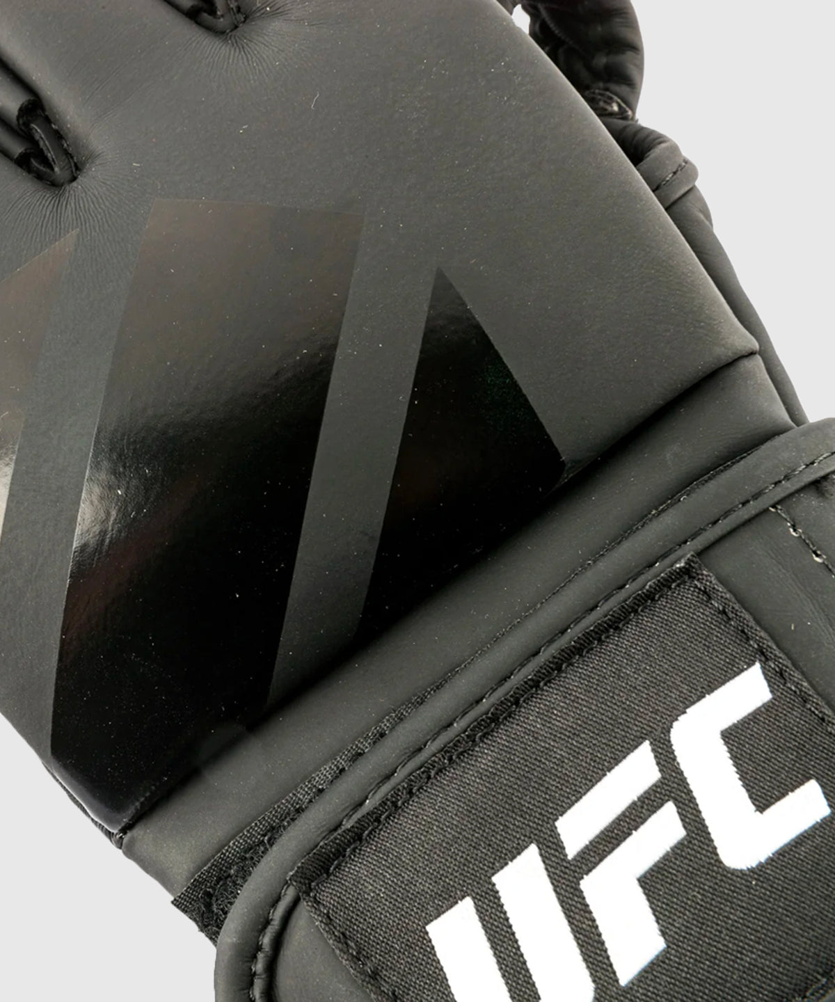 UFC Training Intermix 6oz Guantoni da MMA - Nero
