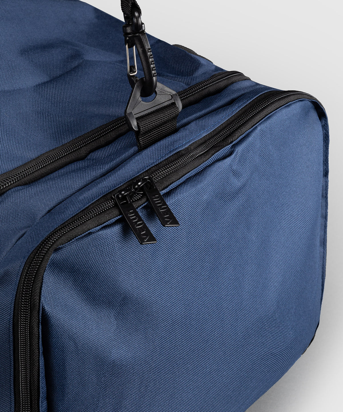 Venum Essential Sporttasche (37 L) - Marineblau