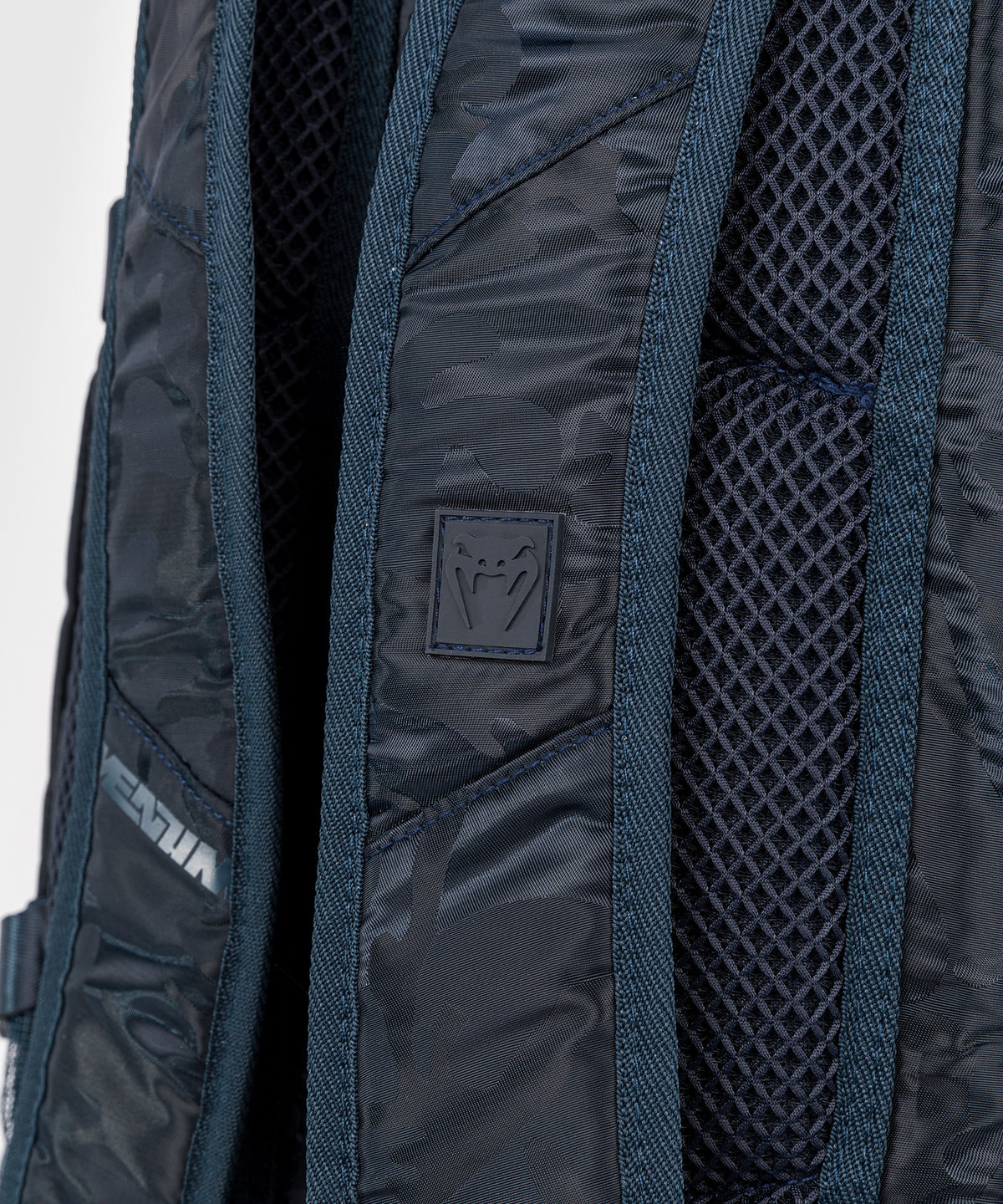 Venum Challenger Pro BackPack (20-25L) - Camo/Blue