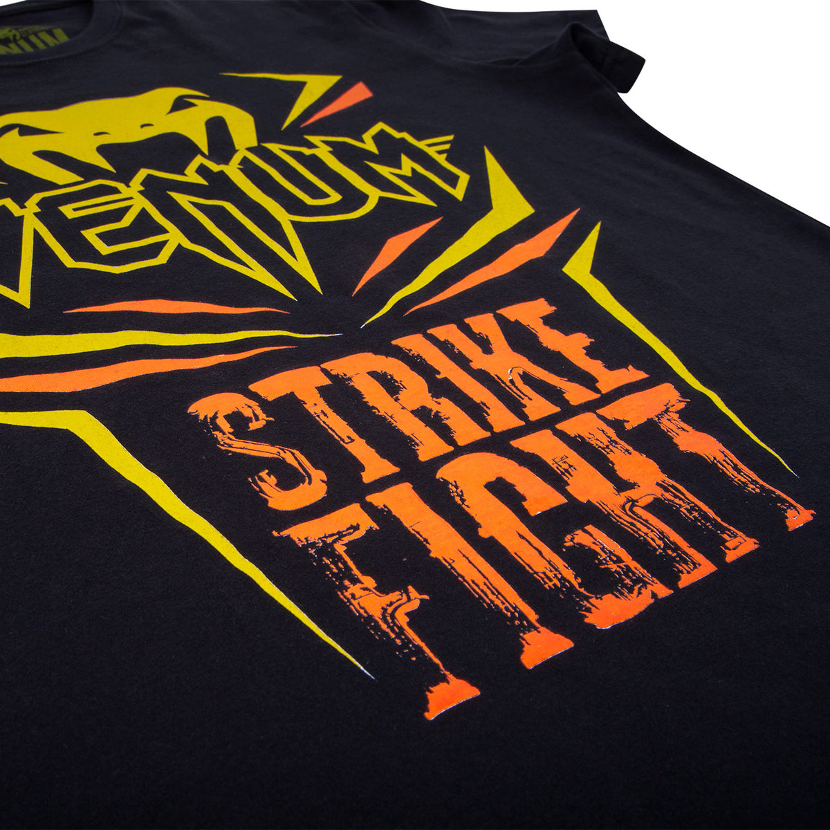 T-shirt Venum Strike Fight - Noir