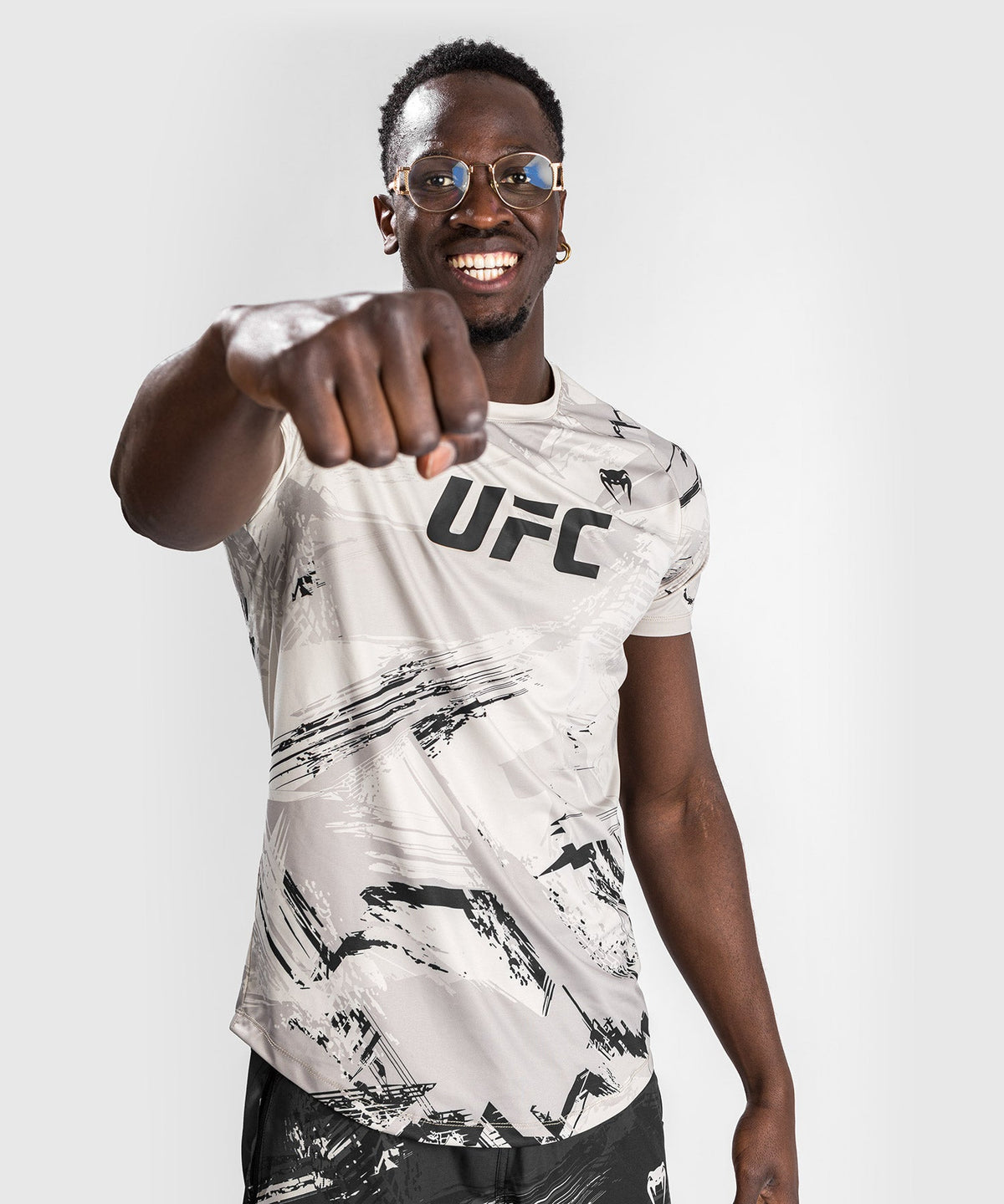 T-shirt Dry Tech- Manches Courtes Homme UFC Venum Authentic Fight Week 2.0 - Sable