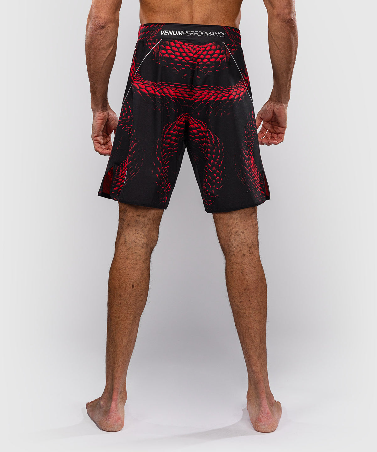 Venum Matupa Short de Combate - Negro/Rojo/Plata