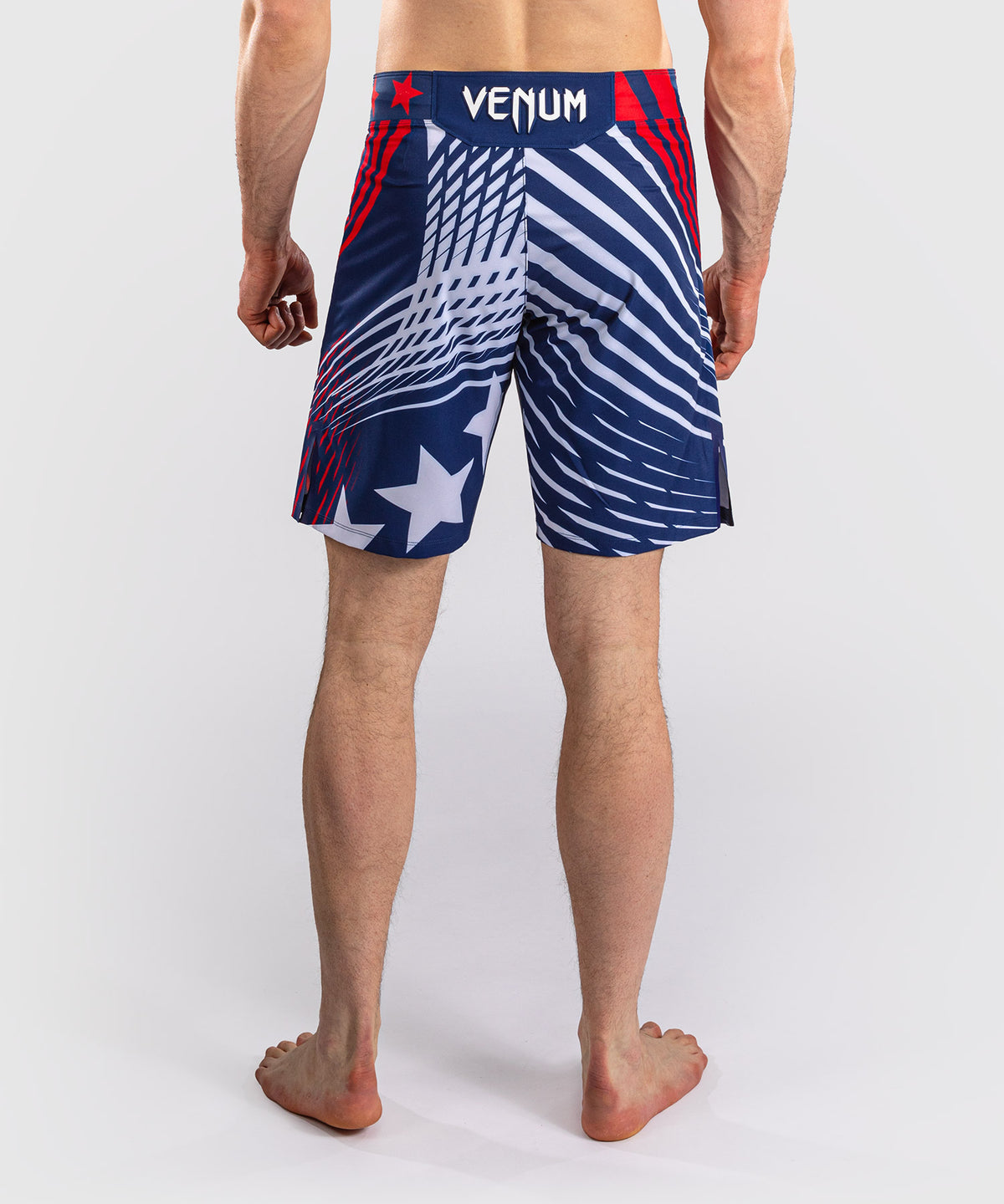 Official UFC Freedom 250 by Venum Authentic Fight Night Fight Shorts de ajuste largo para hombre - Azul