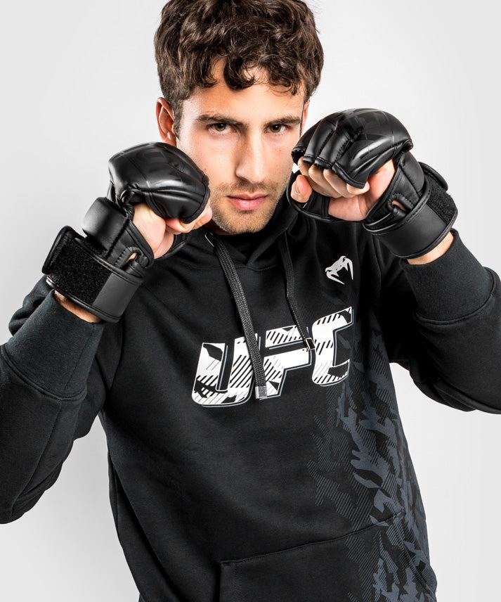 Felpa Con Cappuccio Uomo UFC Venum Authentic Fight Week - Nero