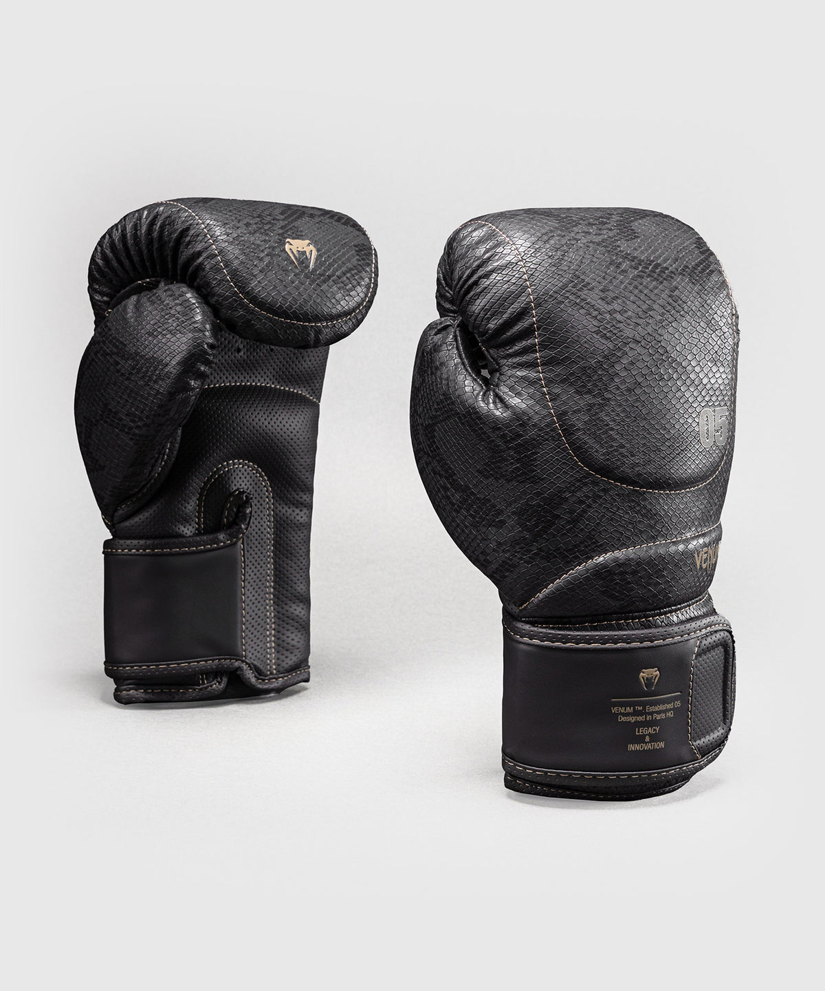 Venum Impact Evo Scales Guantes de Boxeo – Gris Oscuro
