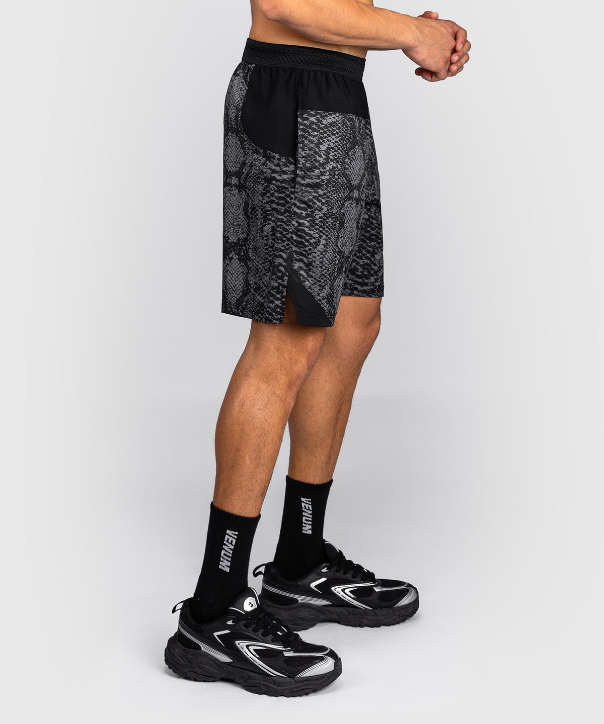 Venum G-Fit Scales Pantaloncini da Allenamento – Nero/Grigio Carbone