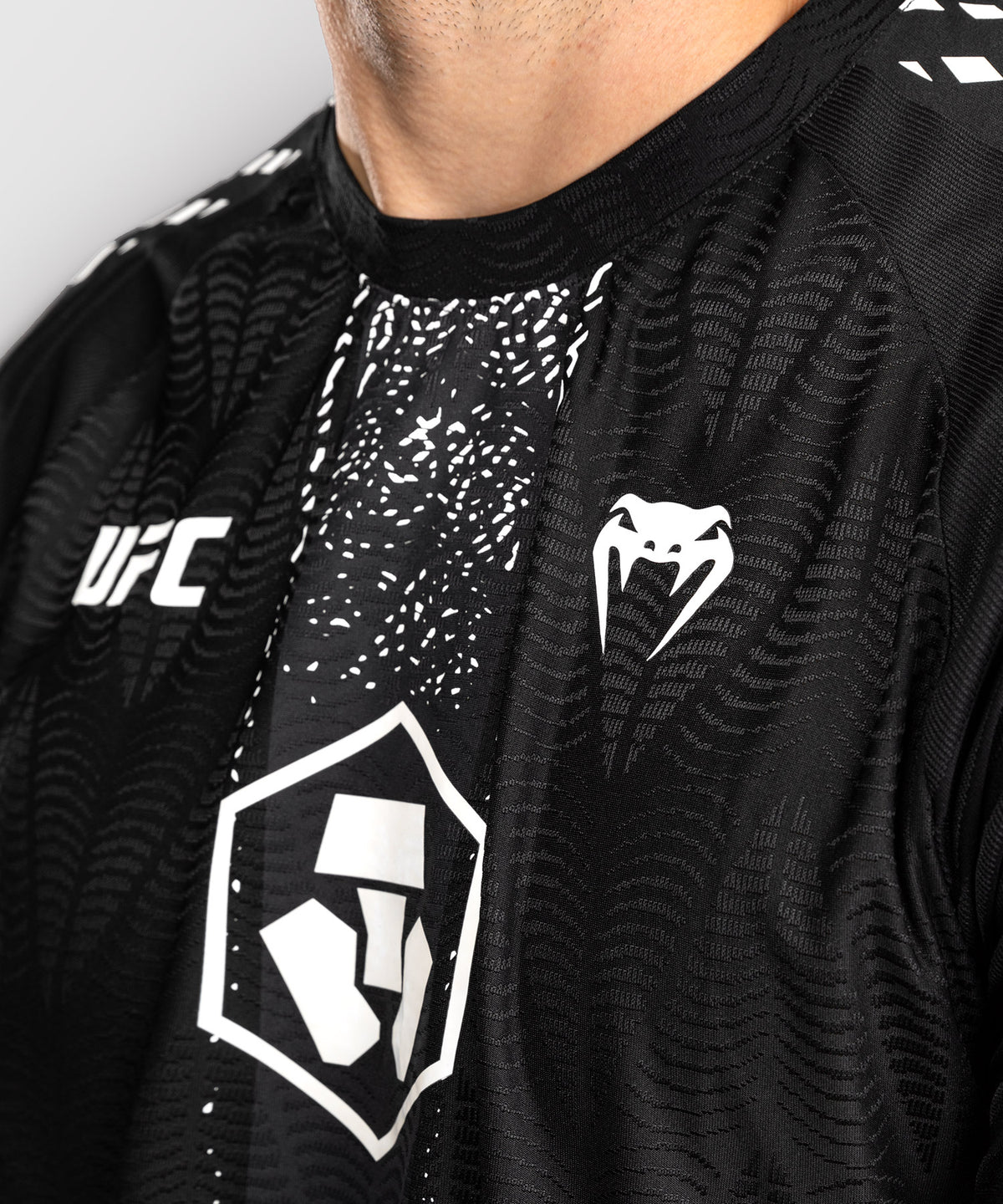 UFC Zenith by Venum Authentic Fight Night Maglia ufficiale Walkout Uomo - Nero
