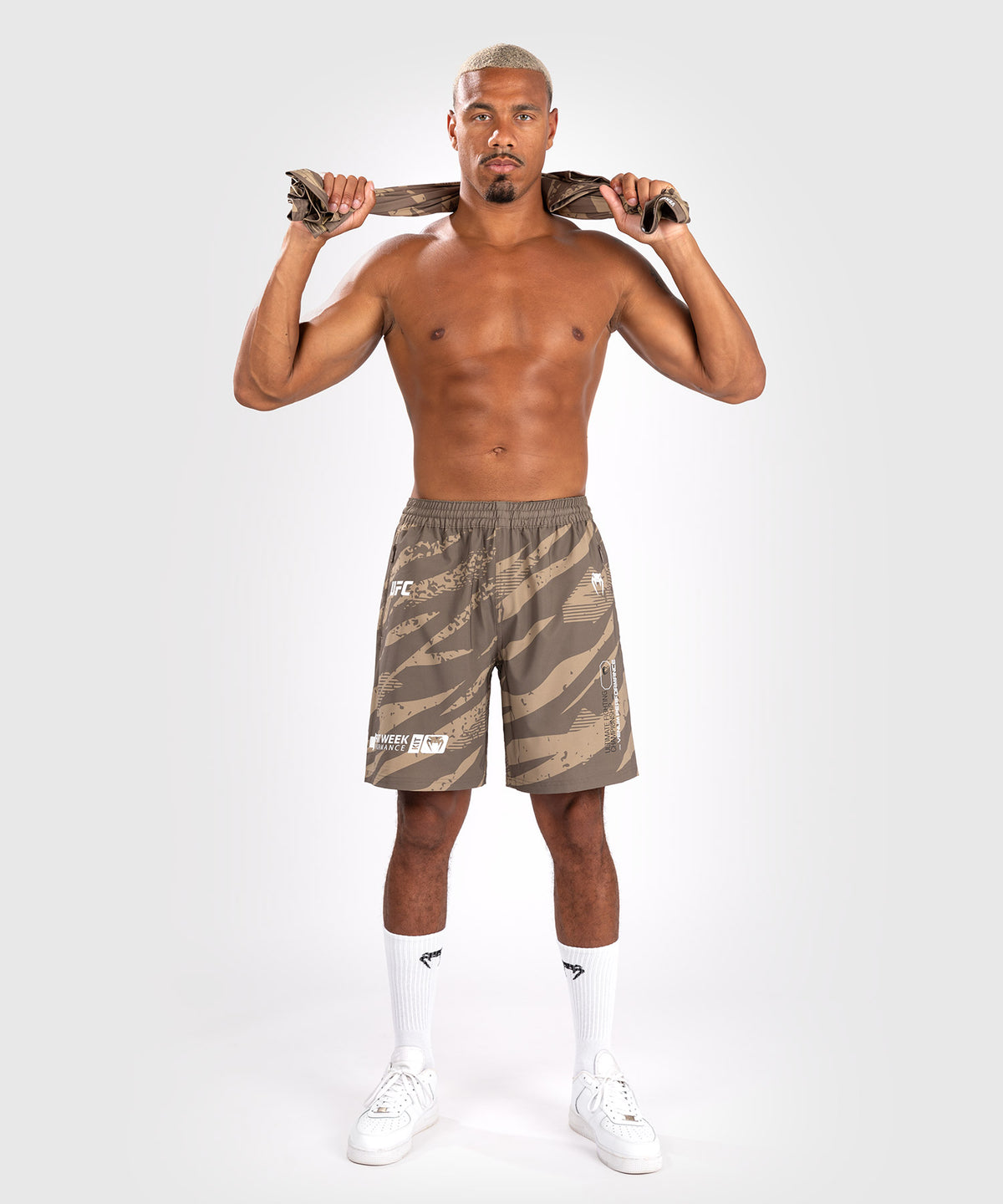 UFC Adrenaline by Venum Fight Week Performance Shorts Für Männer - Desert Camo