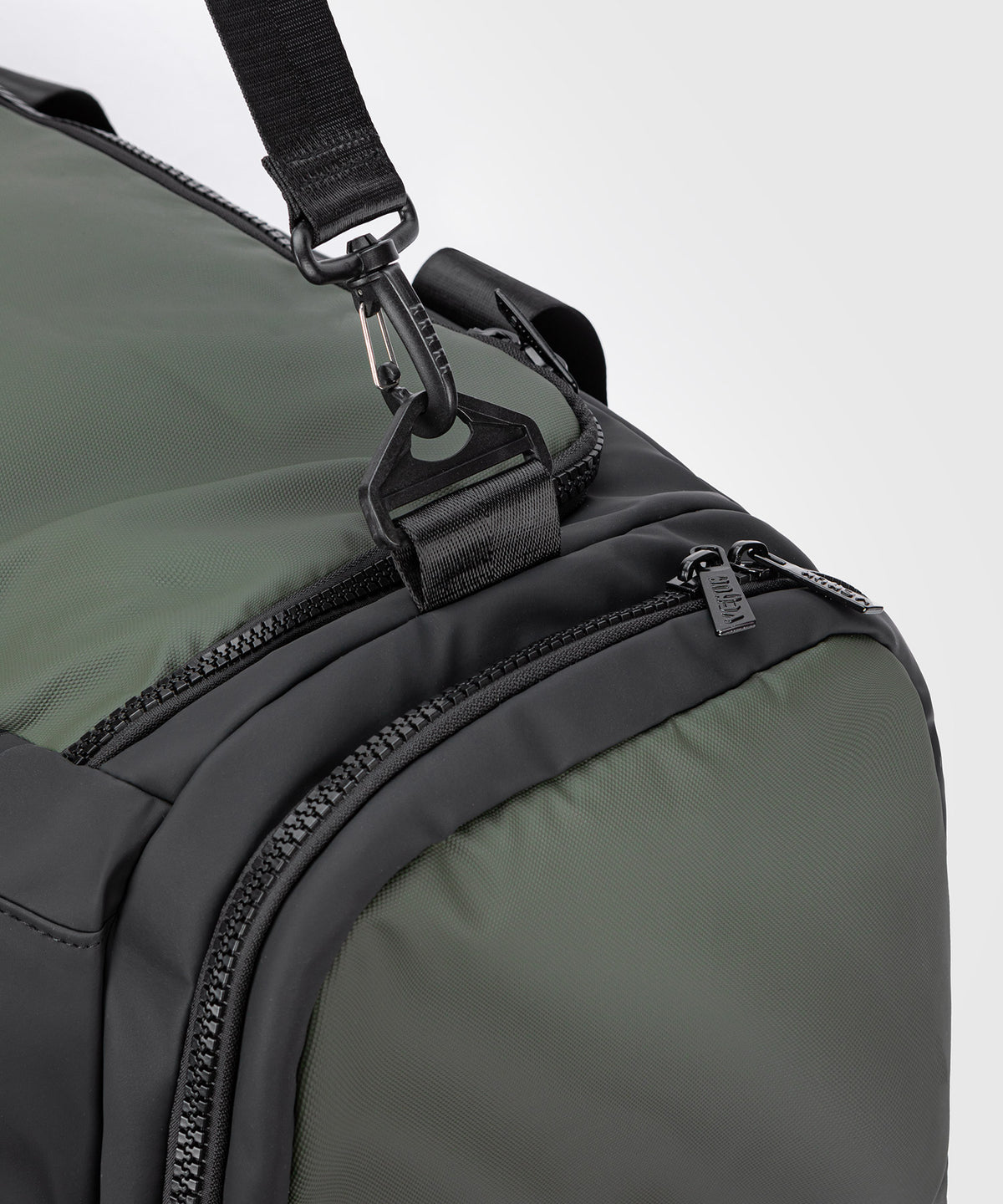Venum Evo 2 Trainer Lite Duffle Bag (55-63L) - Black/Khaki