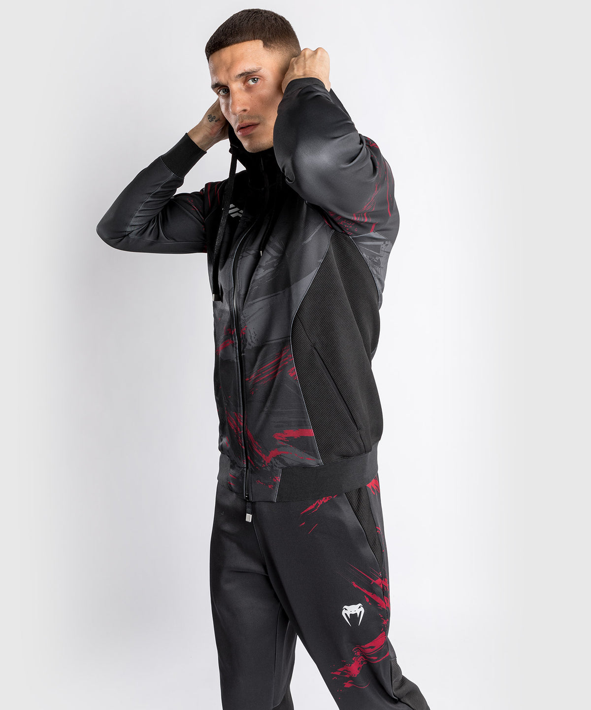 UFC Venum Authentic Fight Week 2.0 Zipped Sweatshirt – Schwarz/Rot