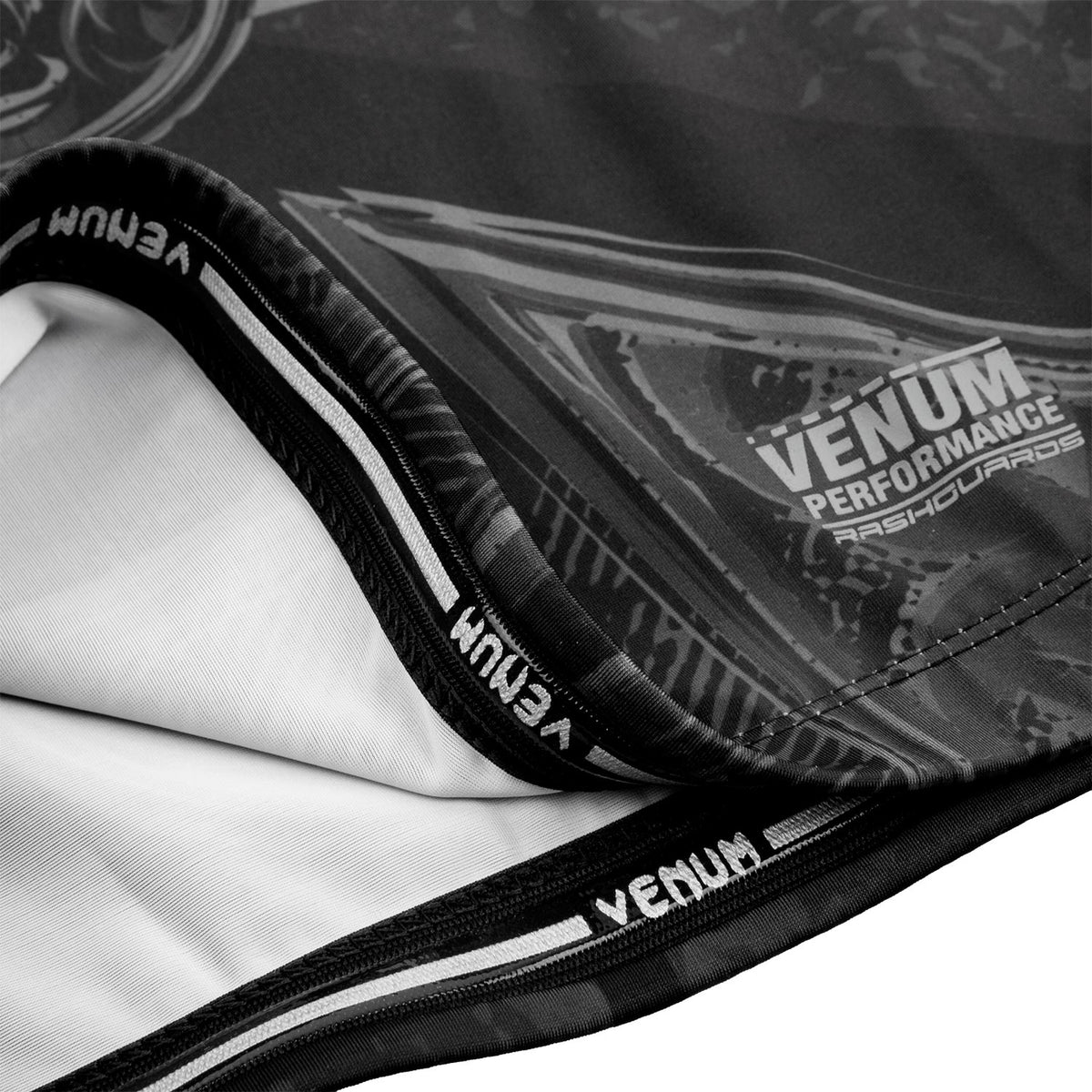 Rashguard Venum Gladiator 3.0 Manches courtes - Noir/Noir - Exclusivité