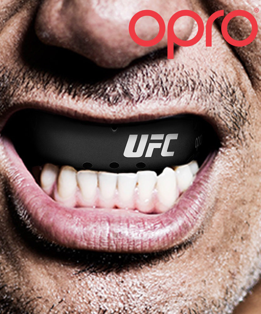 Opro UFC Bronze Mouthguard – Black