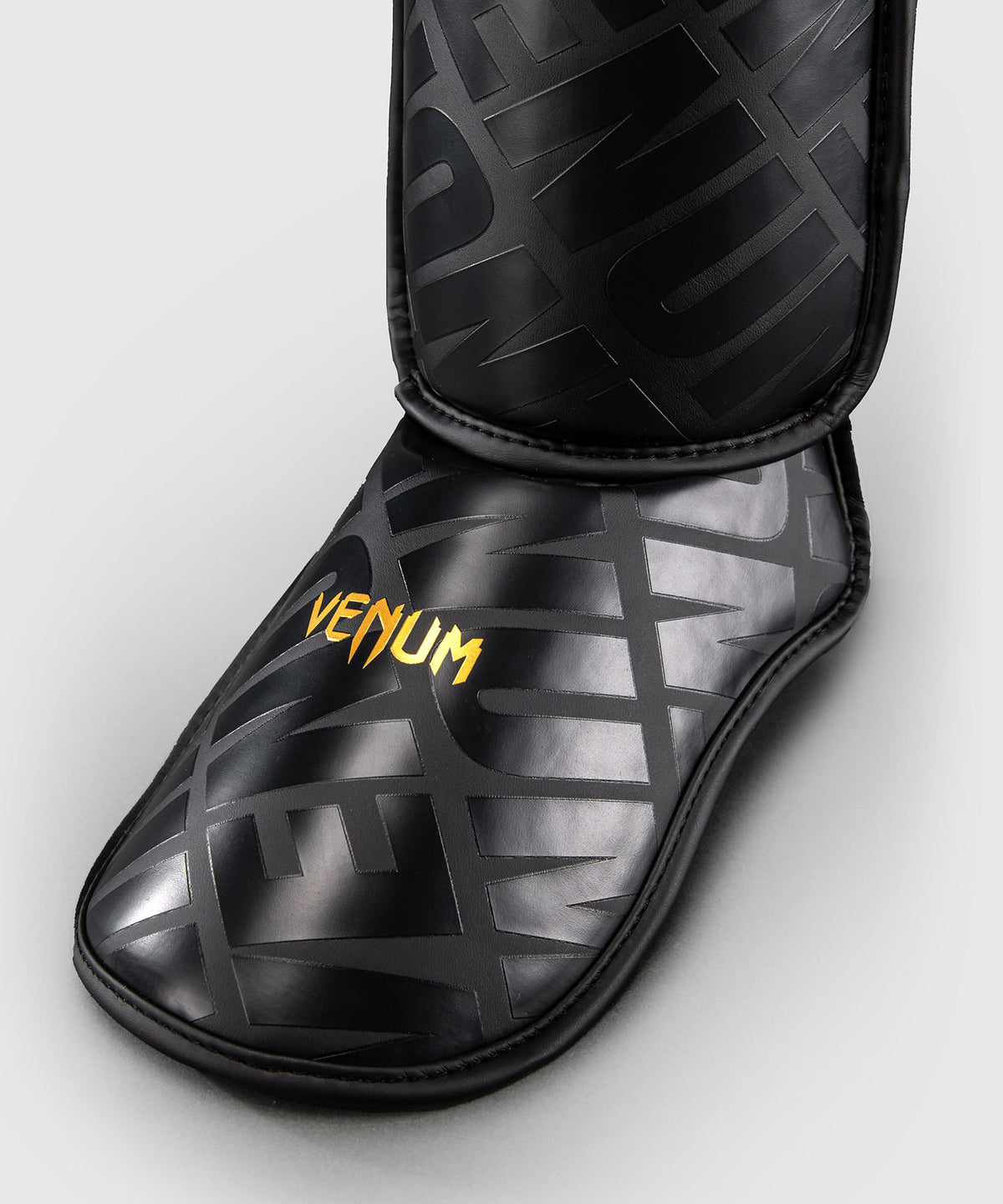 Venum Contender 1.5 XT 3D Espinilleras - Negro/Oro
