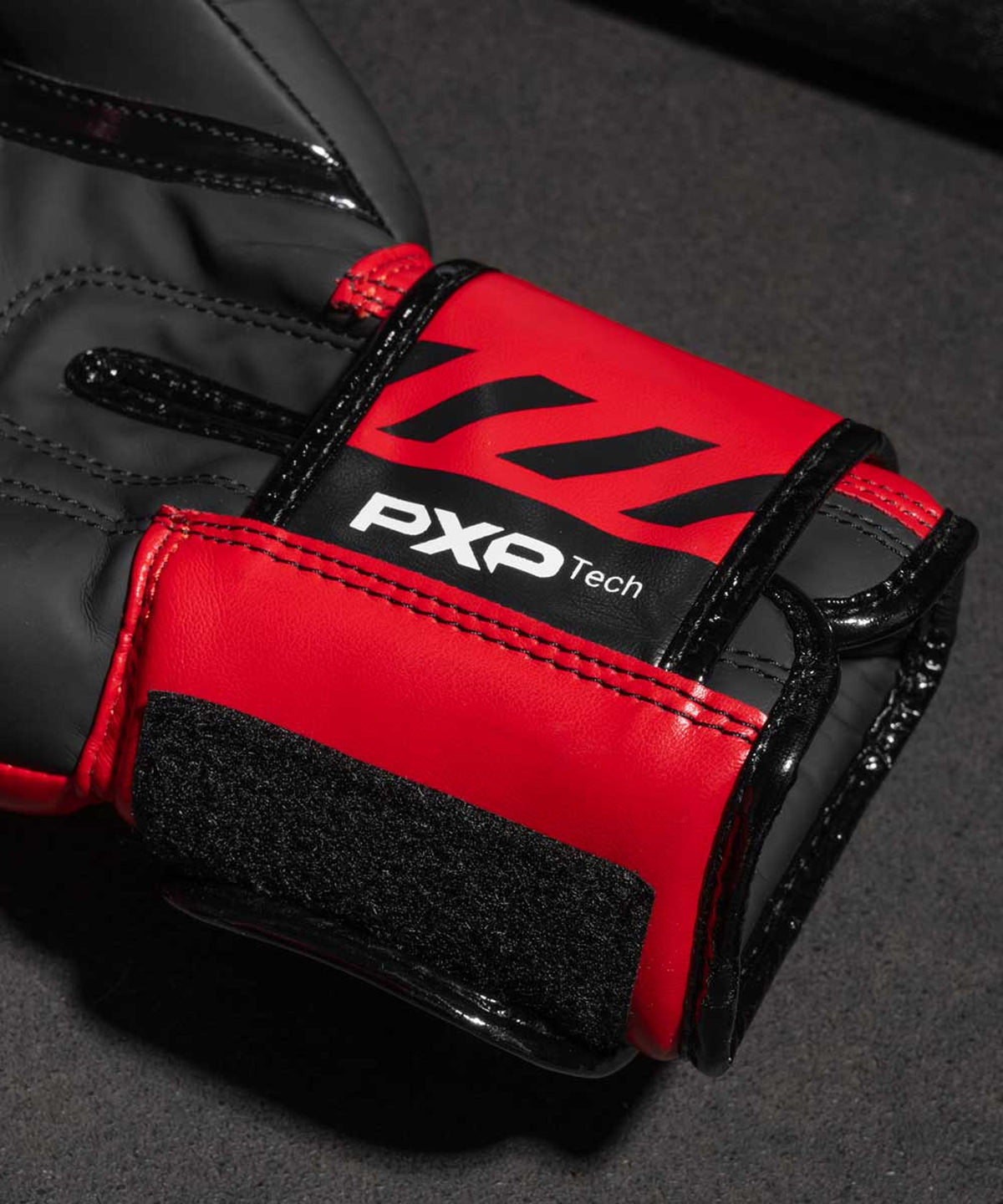 Phantom Athletics Apex Guantoni da Boxe - Rosso