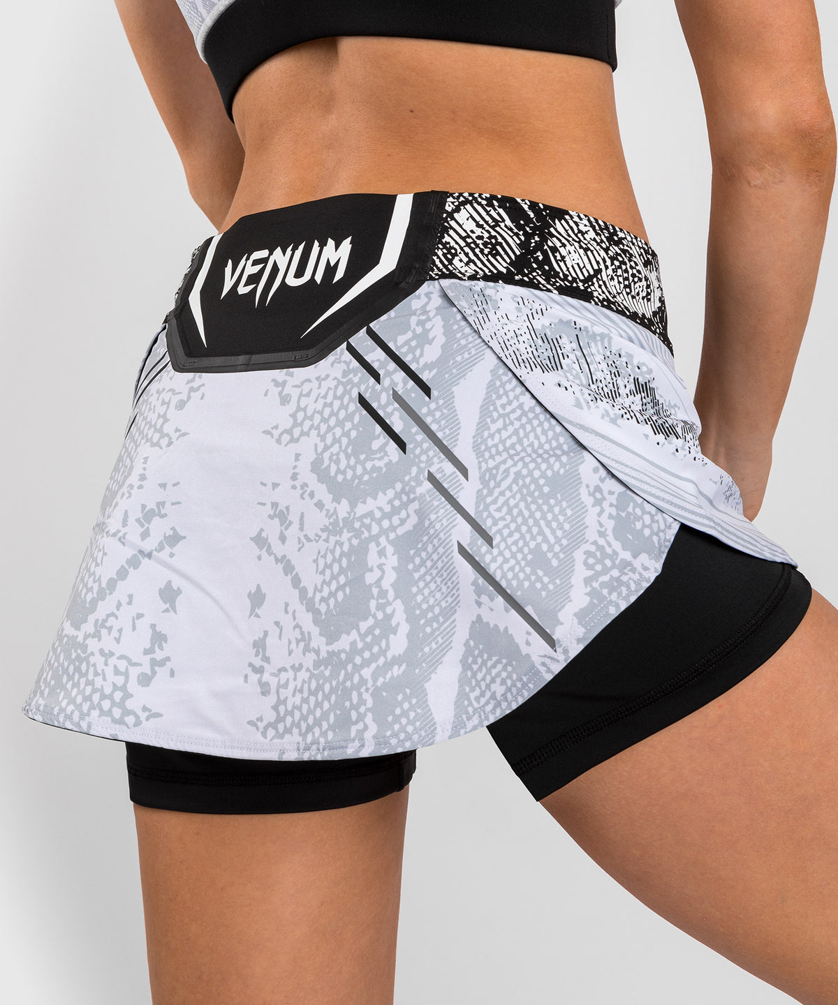 Jupe-Short pour Femmes UFC Adrenaline by Venum Authentic Fight Night - Blanc