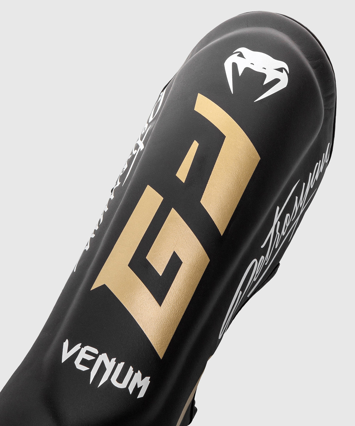 Espinilleras Venum Petrosyan - Negro/Oro