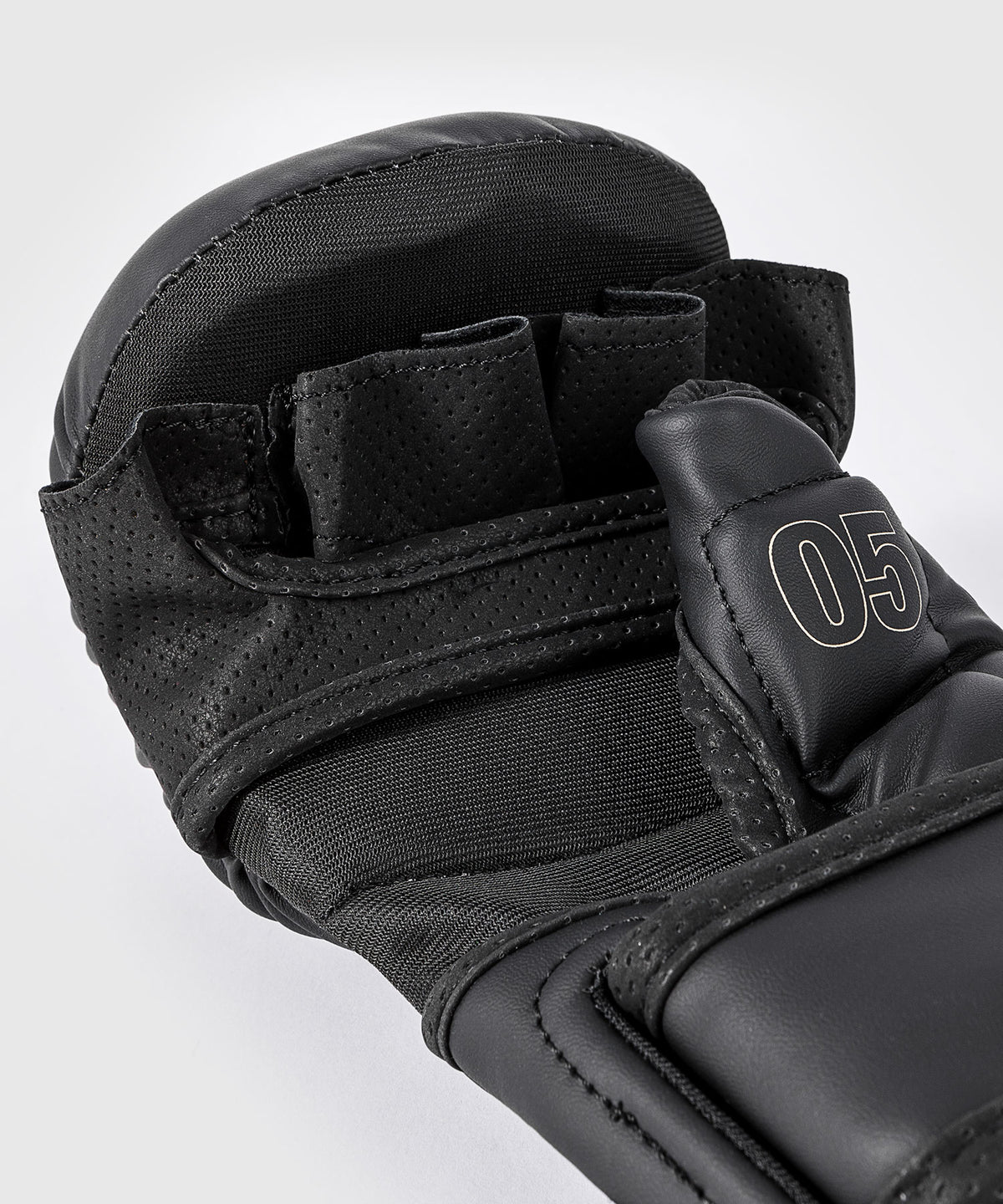 Venum Impact Evo Guantes de sparring MMA - Negro