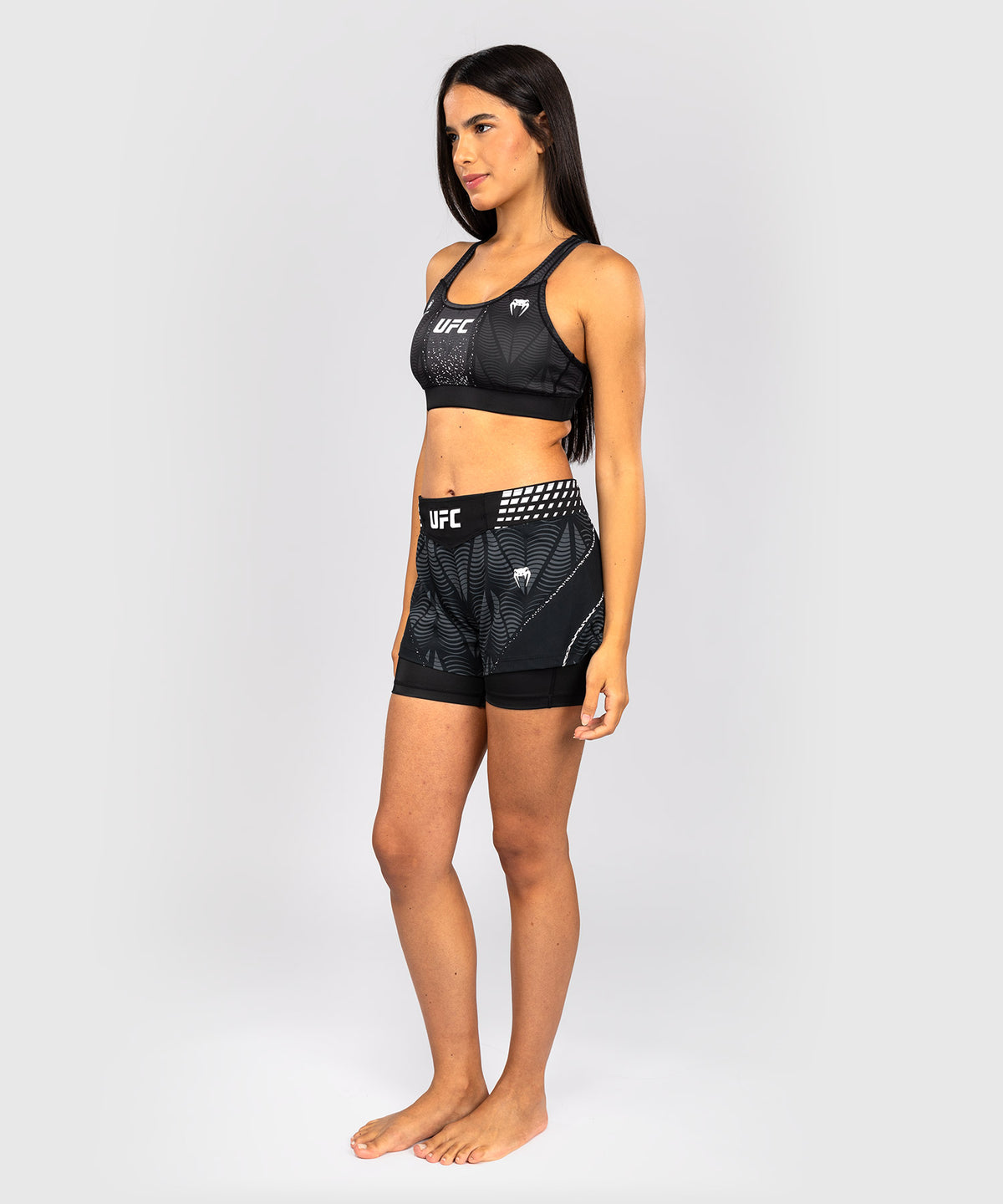UFC Zenith by Venum Authentic Fight Night Kurze Passform Fight Short Damen - Schwarz