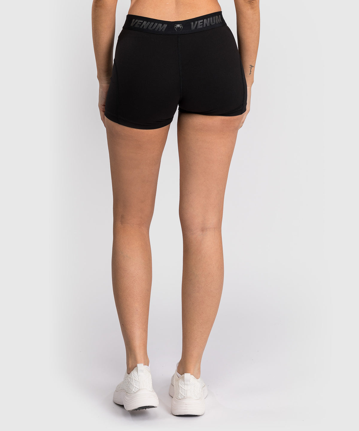 Venum Elevate Vale Tudo Shorts für Frauen - Schwarz