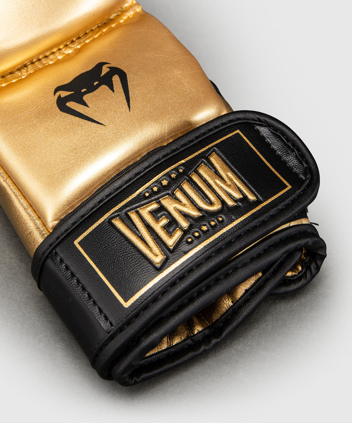 Venum Attack 2.0 Sparringhandschuhe – Gold/Schwarz