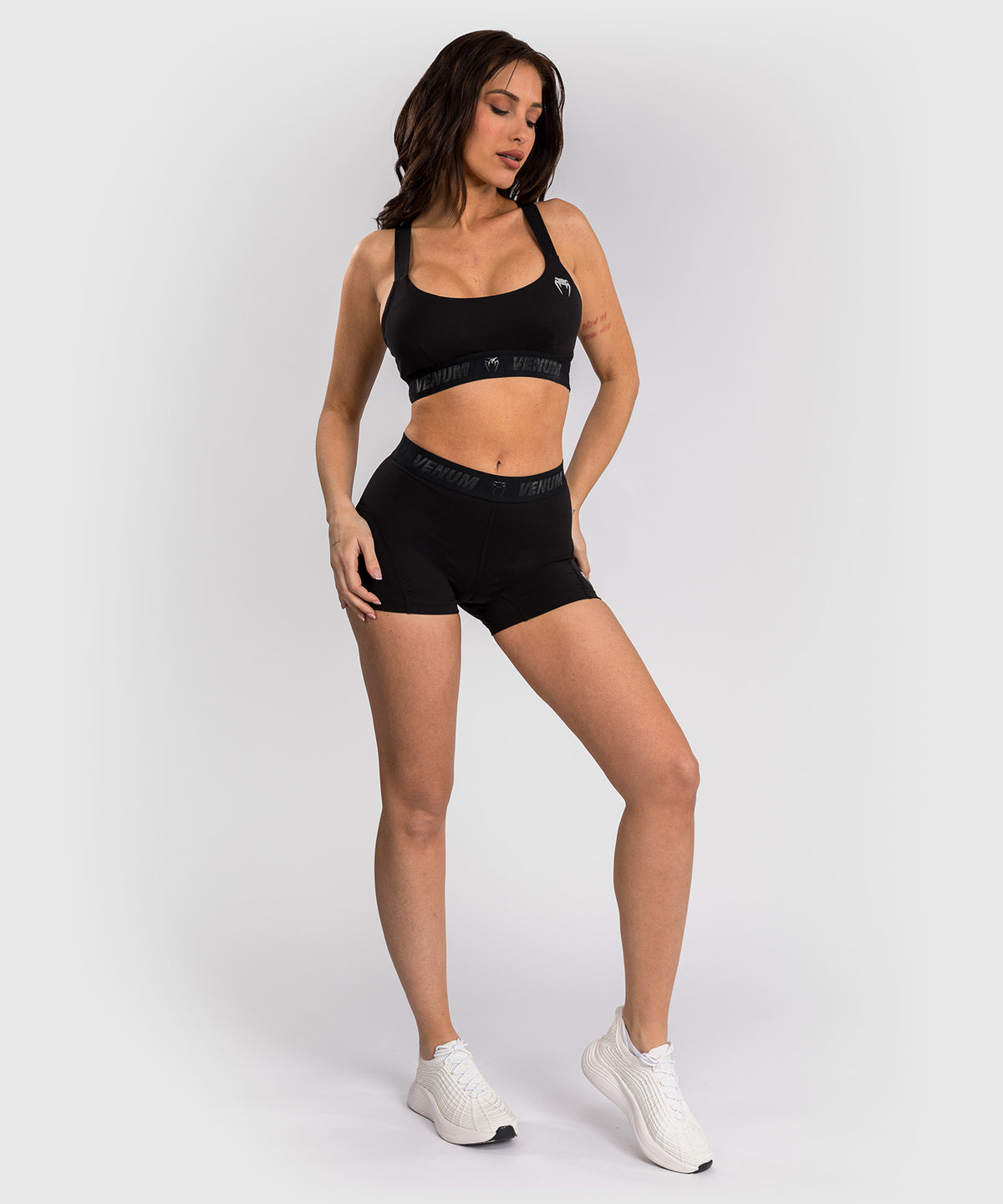 Venum Elevate Vale Tudo Shorts für Frauen - Schwarz
