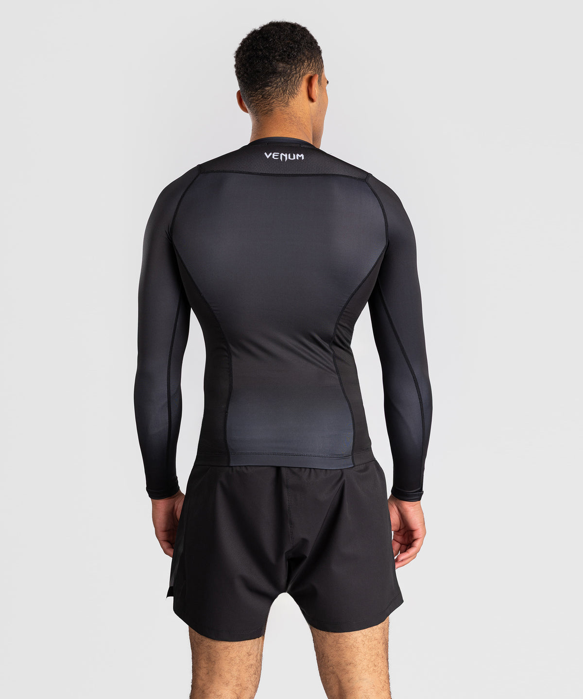 Venum No Gi Rashguards - Negro/Blanco