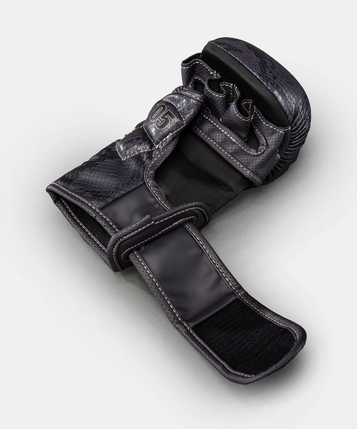 Venum Impact Evo Scales MMA-Sparringhandschuhe - Dunkelviolett