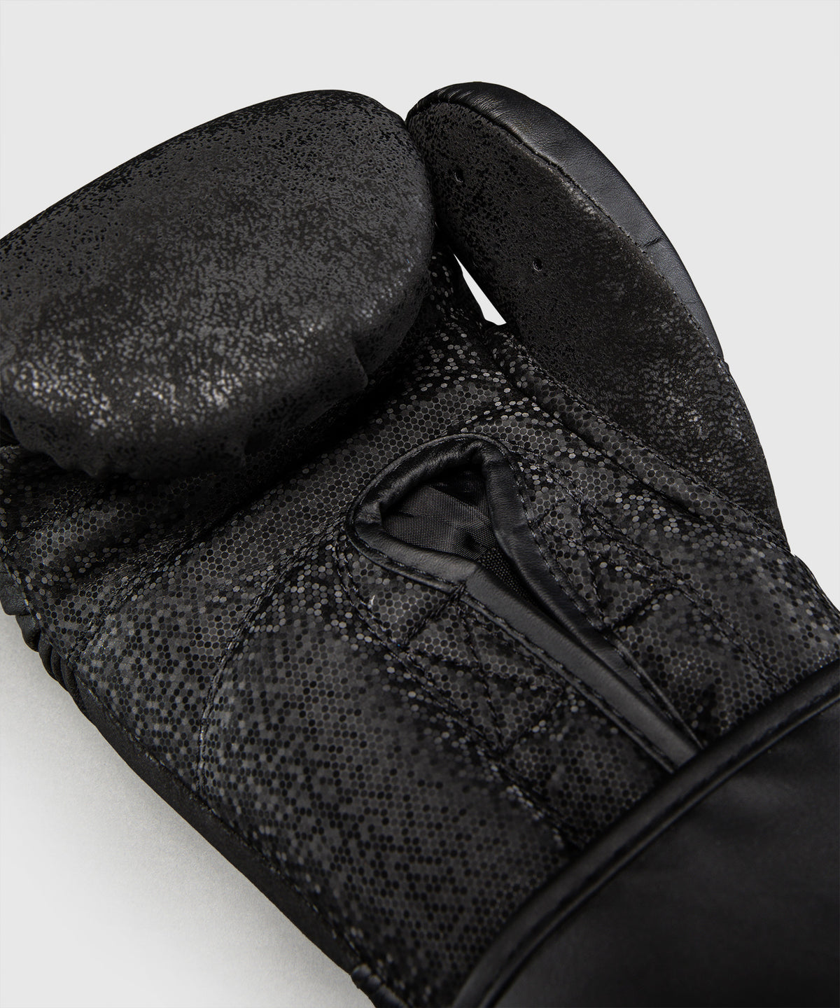 Gants de Boxe Venum Stone 2.0 – Noir