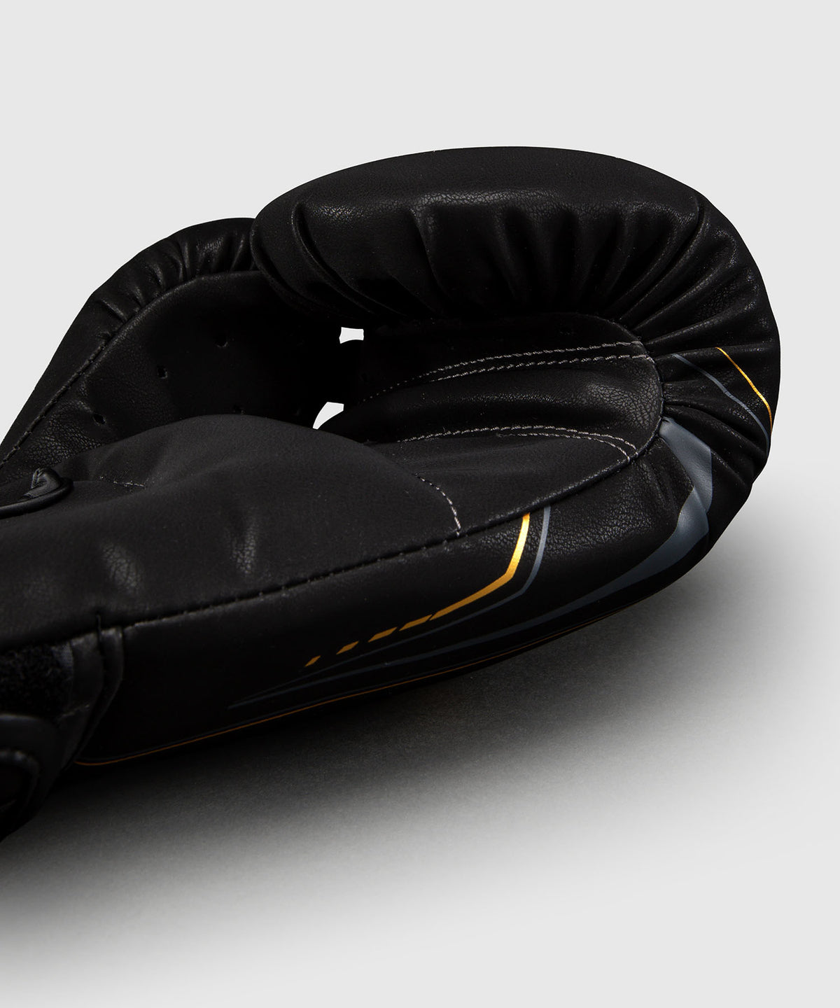 Venum Impact Streamline Boxing Gloves - Black/Gold