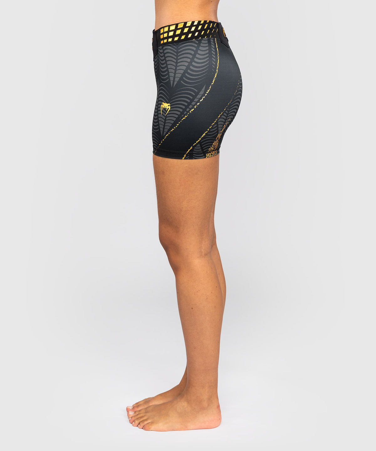 UFC Zenith by Venum Authentic Fight Night Short Vale Tudo ajuste corto Mujer - Champion