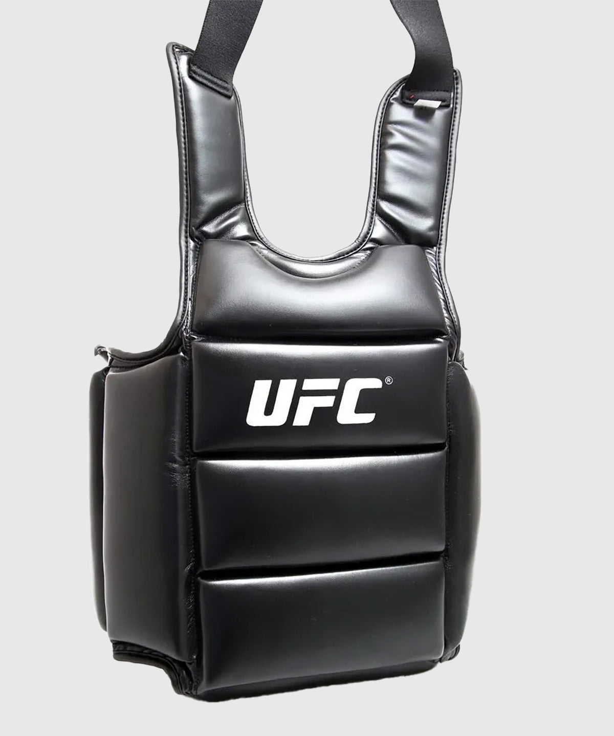 UFC Pro Brustschutz – Schwarz