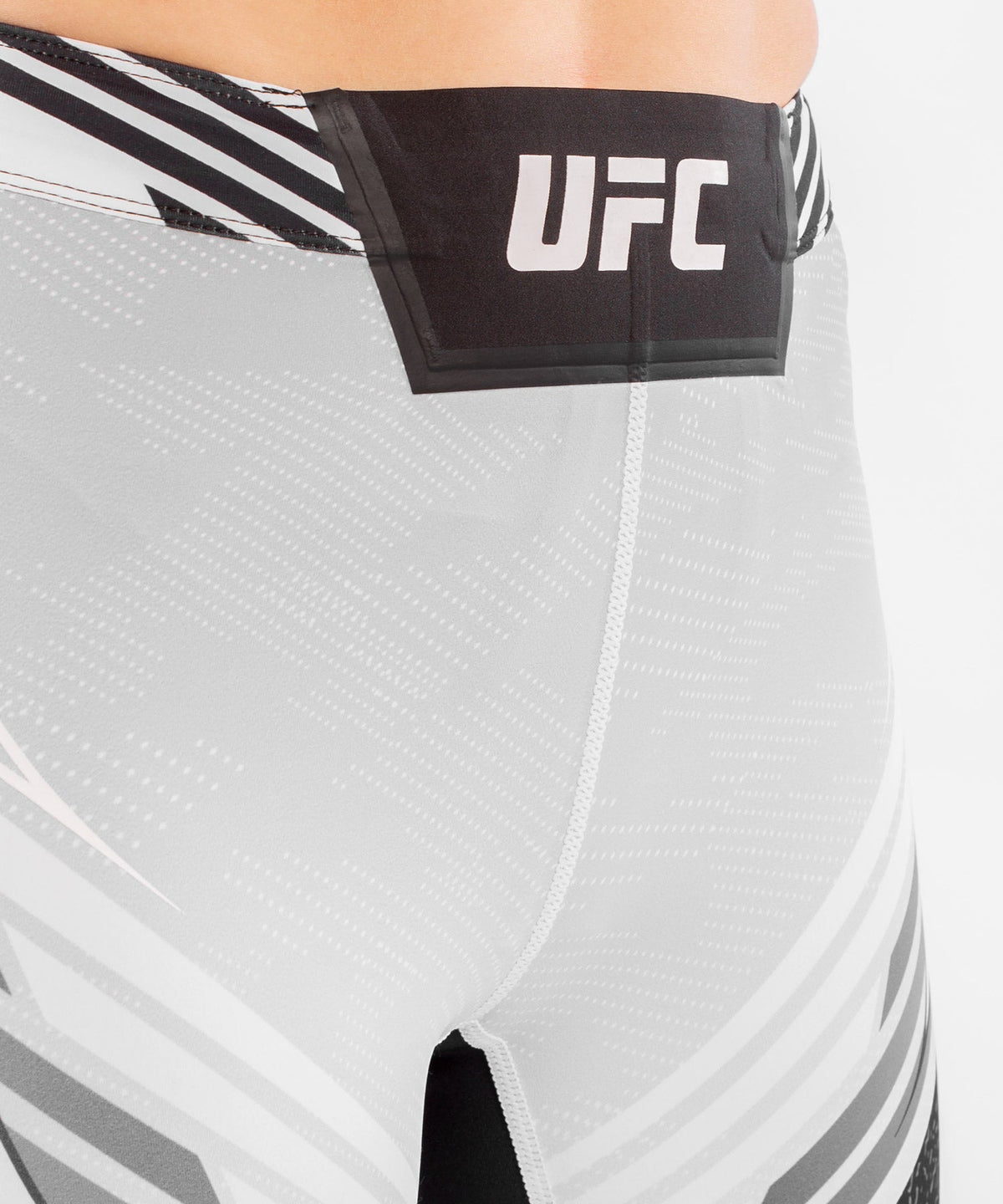 UFC Damen Kompressionsshorts Venum Authentic Fight Night - Langer Schnitt - Weiß