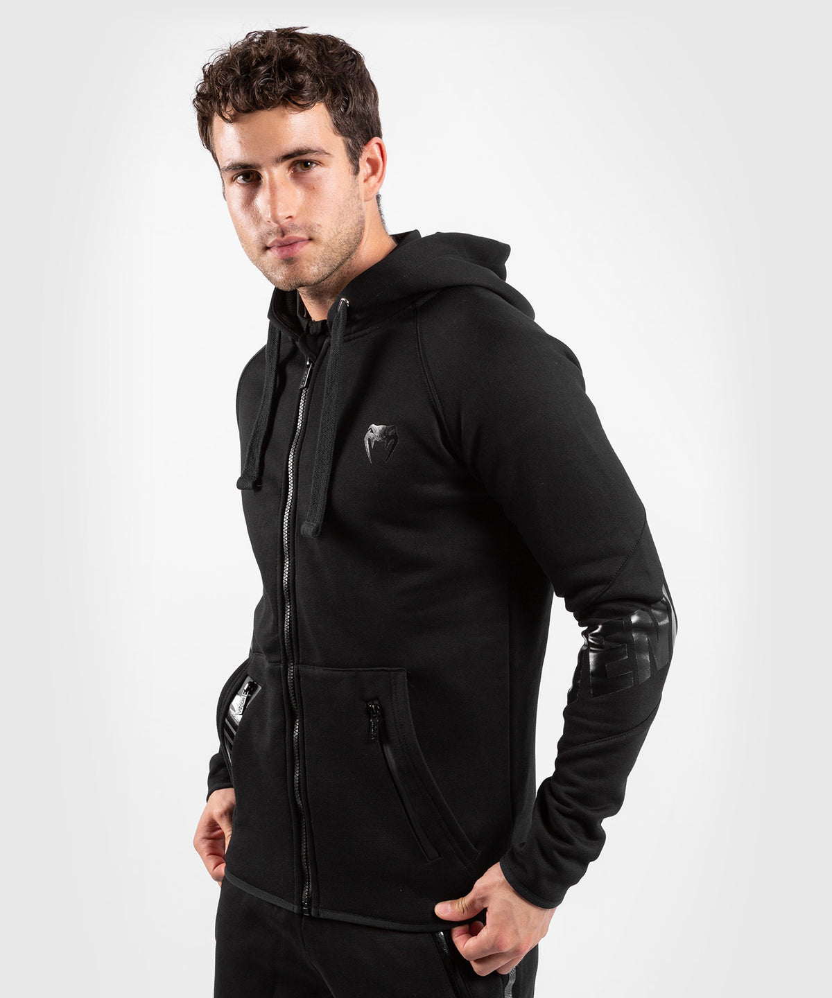 Felpa con cappuccio Venum Contender 3.0 - Nera/Nera