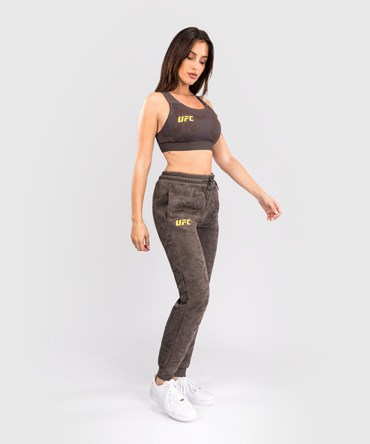 UFC Fusion by Venum Fight Week Damen Baumwollhose - Erdiges Braun