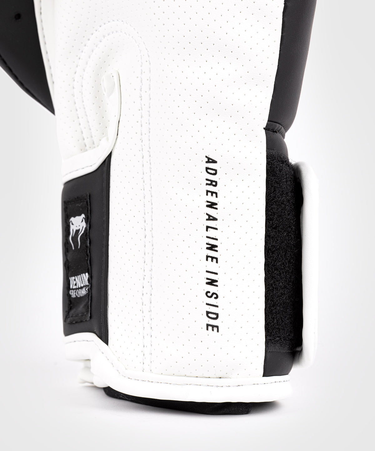 Venum Impact Adrenaline Guantoni da Boxe - Red