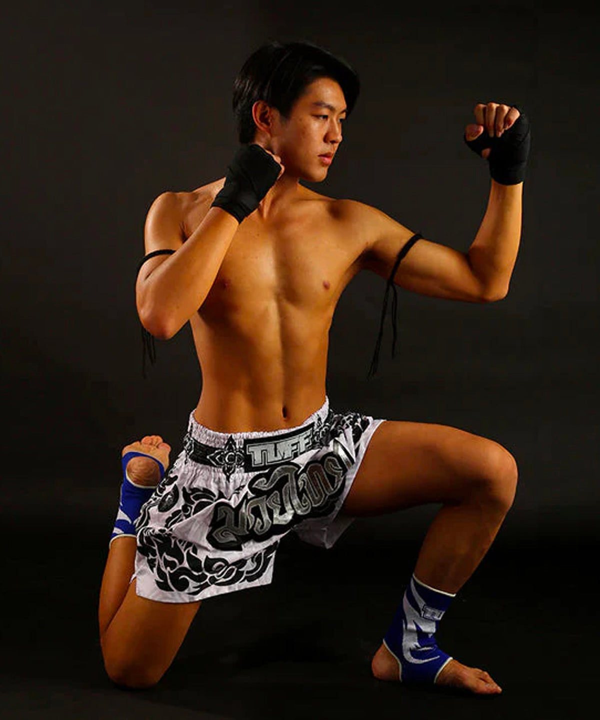Tuff The Great Hongsa Muay Thai Shorts - Weiß