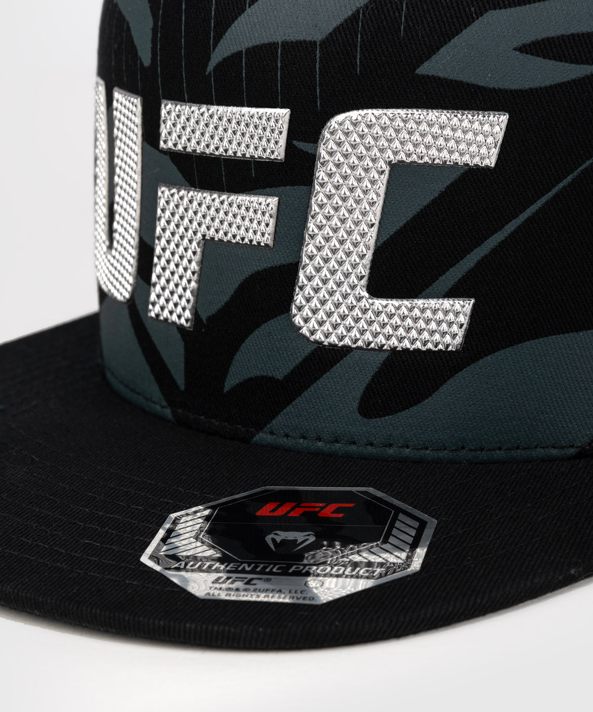UFC Fusion by Venum Authentic Fight Night Sport Cap - Schwarz