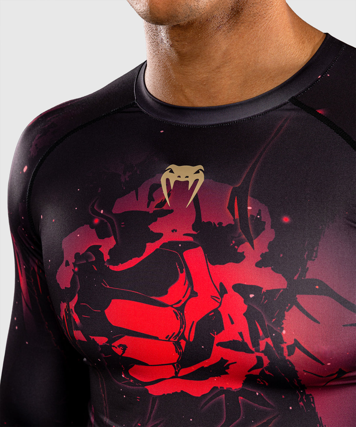 Jujutsu Kaisen x Venum Itadori Rashguard a Maniche Lunghe – Nero/Rosso