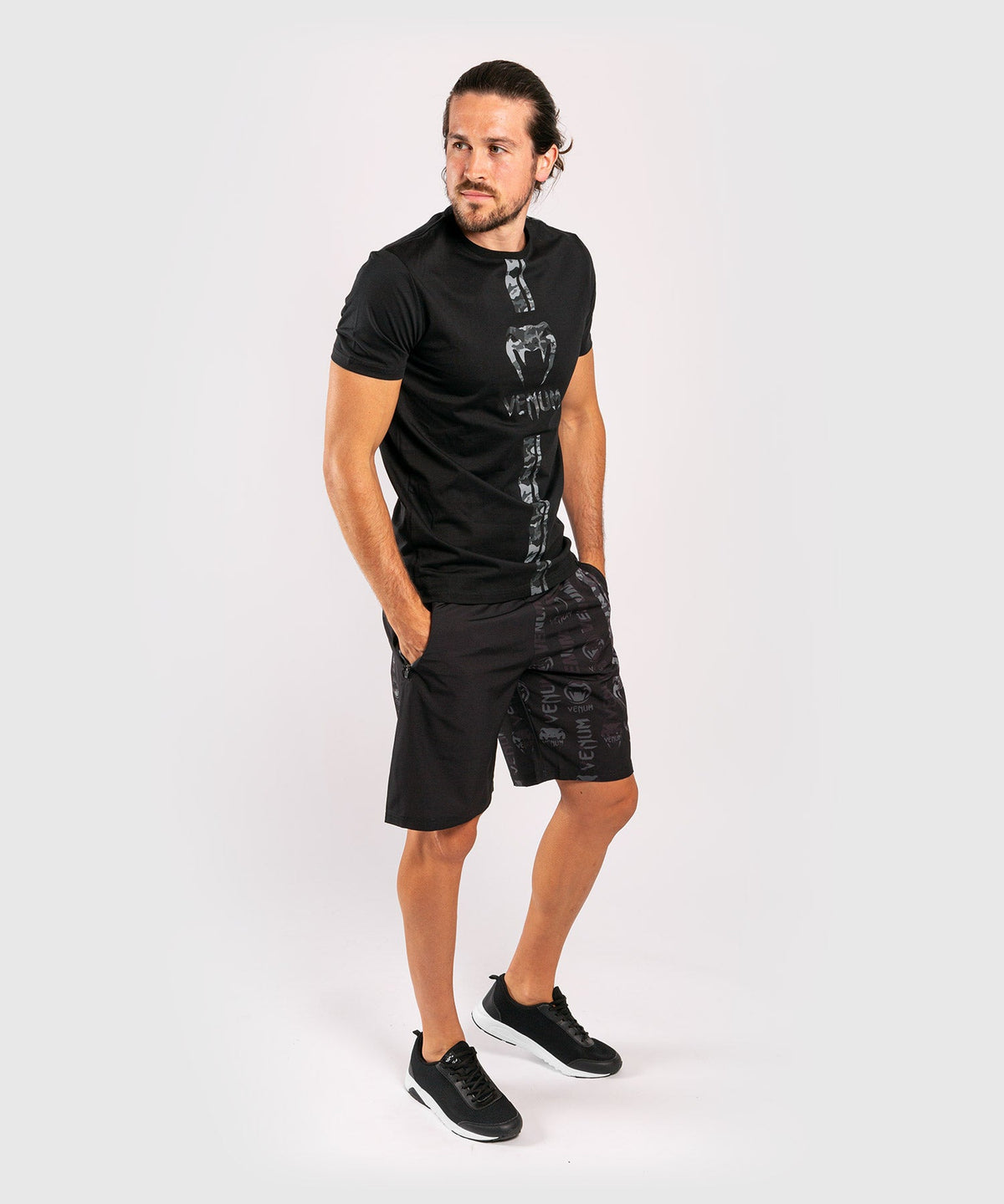Venum Logos Sportshorts - Schwarz/Urban Camo